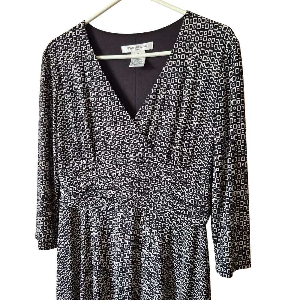Evan-Picone Black White Geometric Square Print Faux Wrap Empire Waist Dress 10